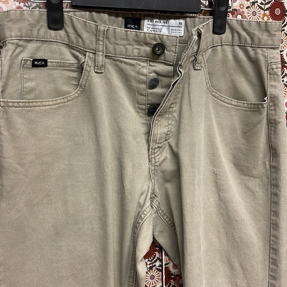 3 for $20! RVCA Pants - Picture 3 of 4